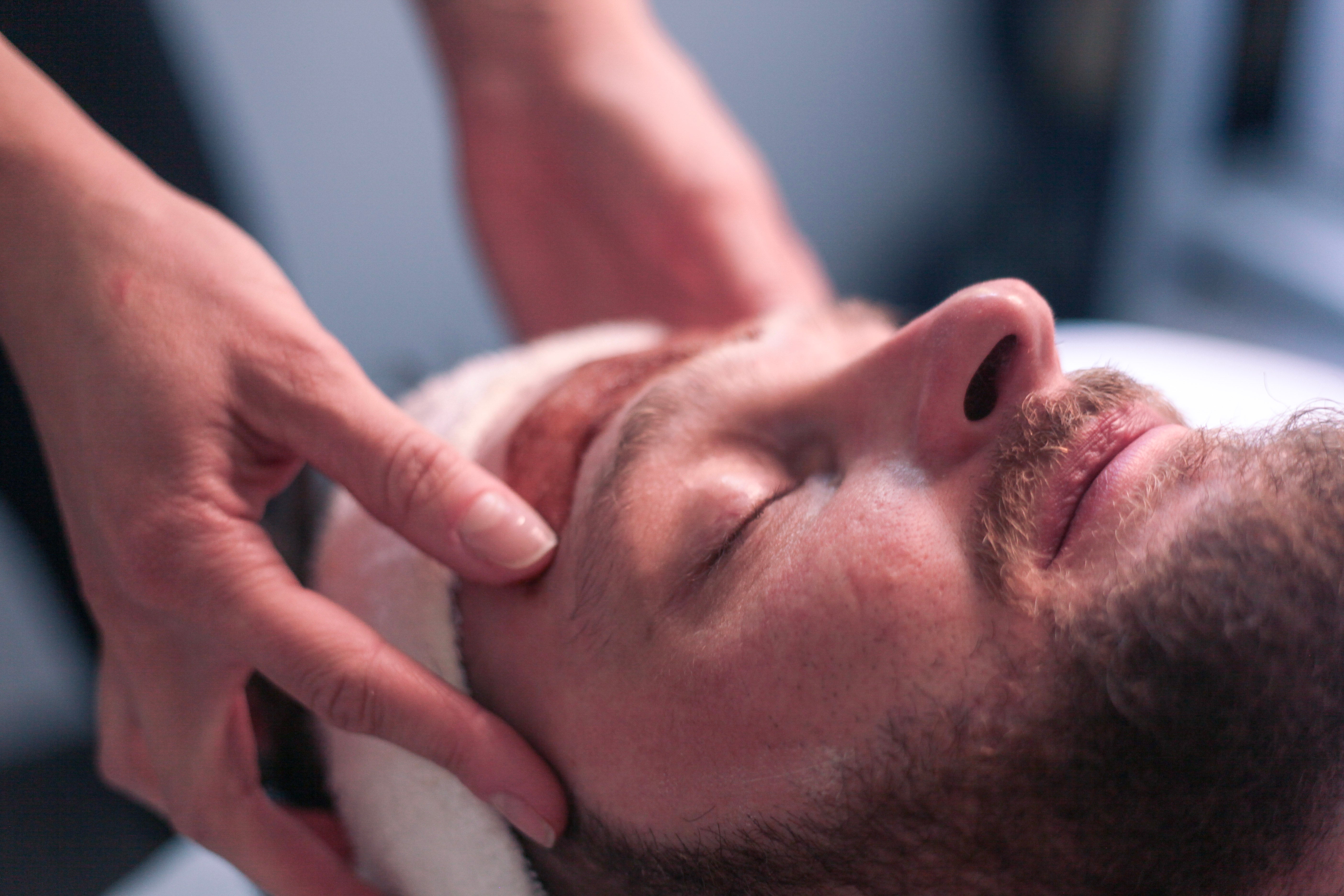 Esse Customized Spa Facial