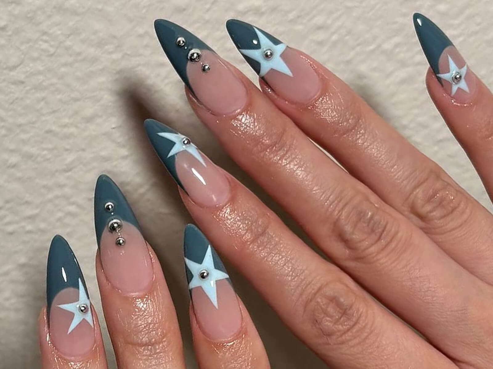 French or Gradient Finish